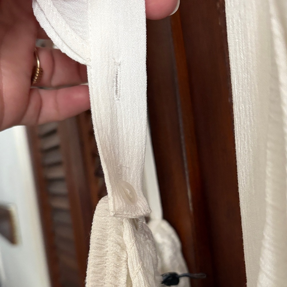 White Ruffled Sleeveless top - Picture 3 of 3